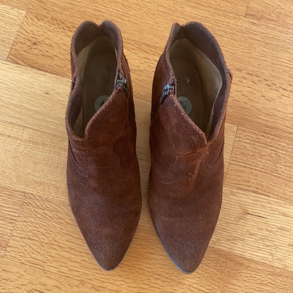 FRYE Reed Brown Suede Booties - Picture 2 of 9